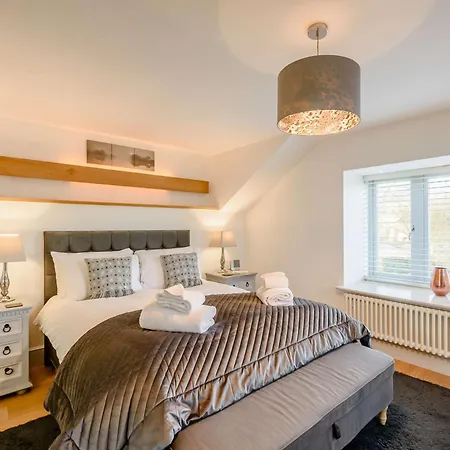 2 Bed In G0152 West Witton